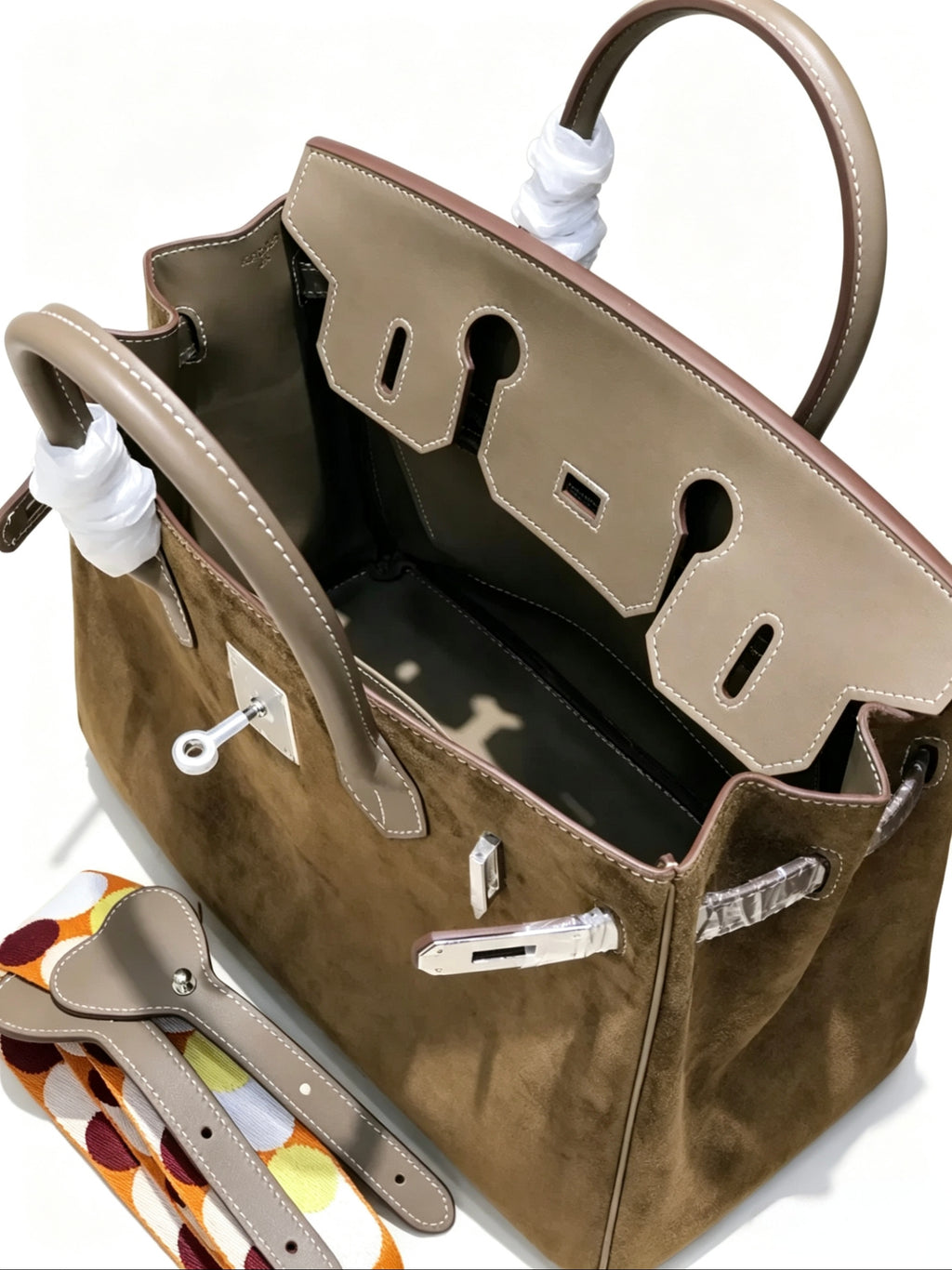 Birkin 30 Etoupe Swift Leather and Suede Splicing Bag — Distinctive Carryall Silhouette