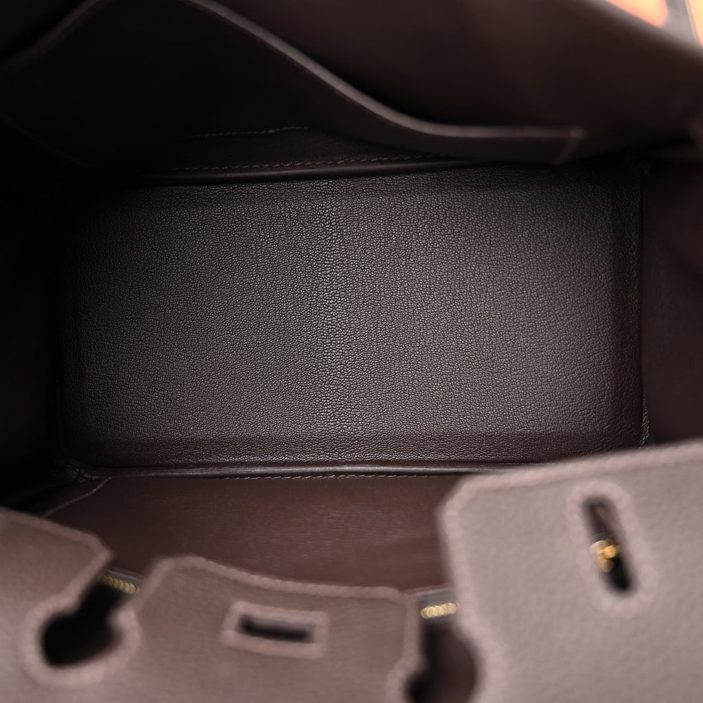 Birkin 25 Togo handbag is made of extremely soft calfskin — Refined Structured Tote