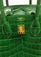 Birkin Emerald Shiny Niloticus Crocodile Gold Hardware — Streamlined Structured Bag