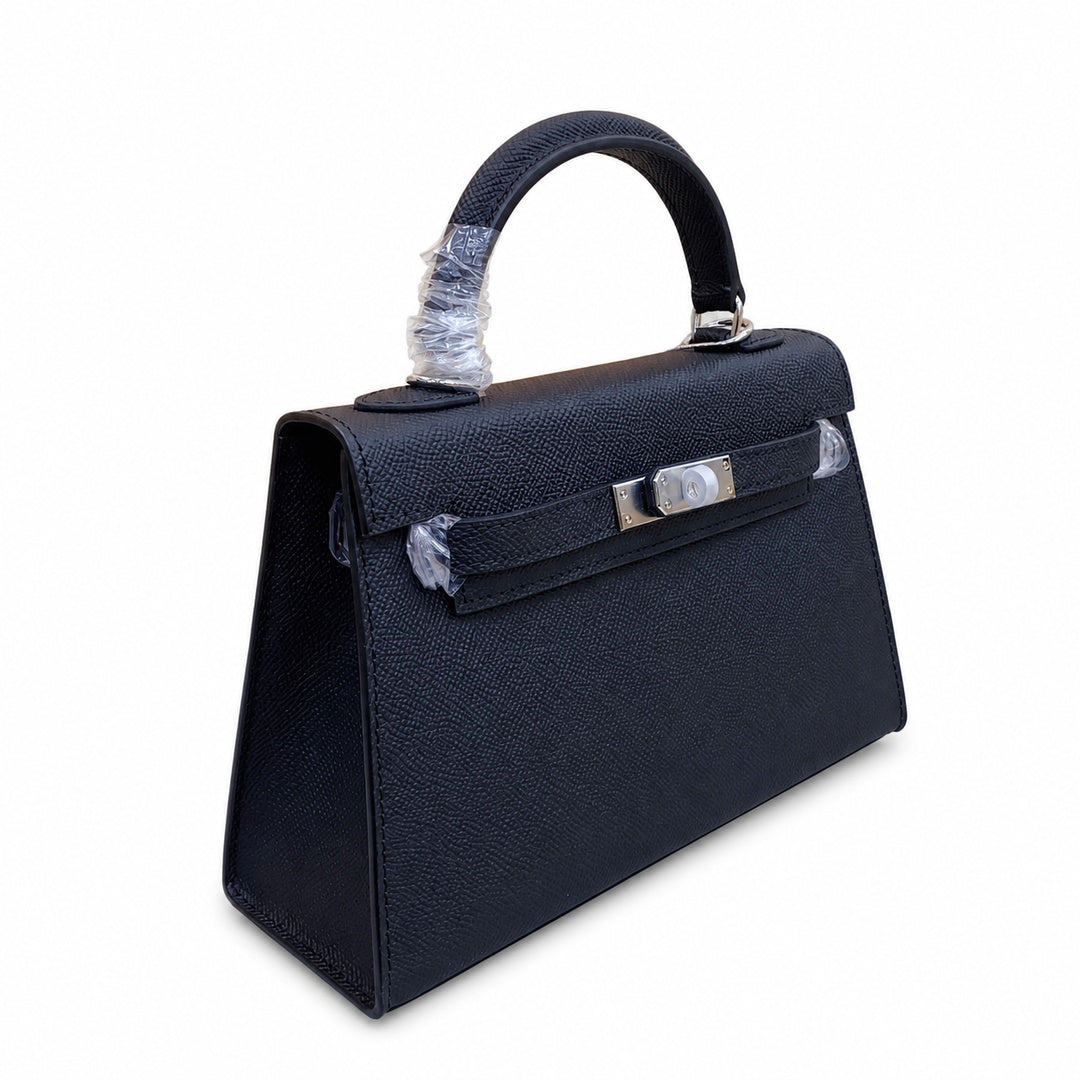 Mini Kelly II Sellier 19cm & 22cm Noir Epsom Leather Palladium Hardware — Refined Mini Handbag