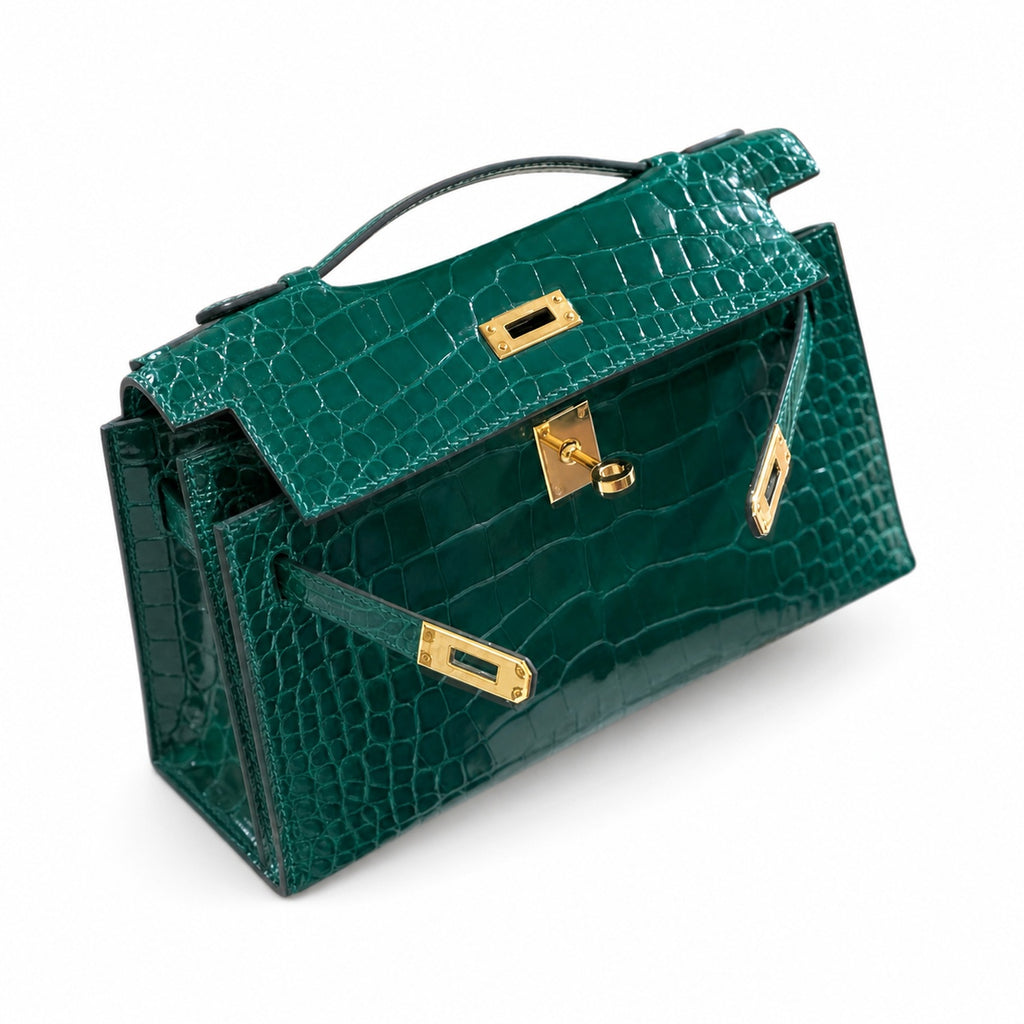 Kelly Pochette Vert Emeraude Shiny Niloticus Crocodile Leather Gold Hardware Women Clutch Bag — Polished Compact Shoulder Style