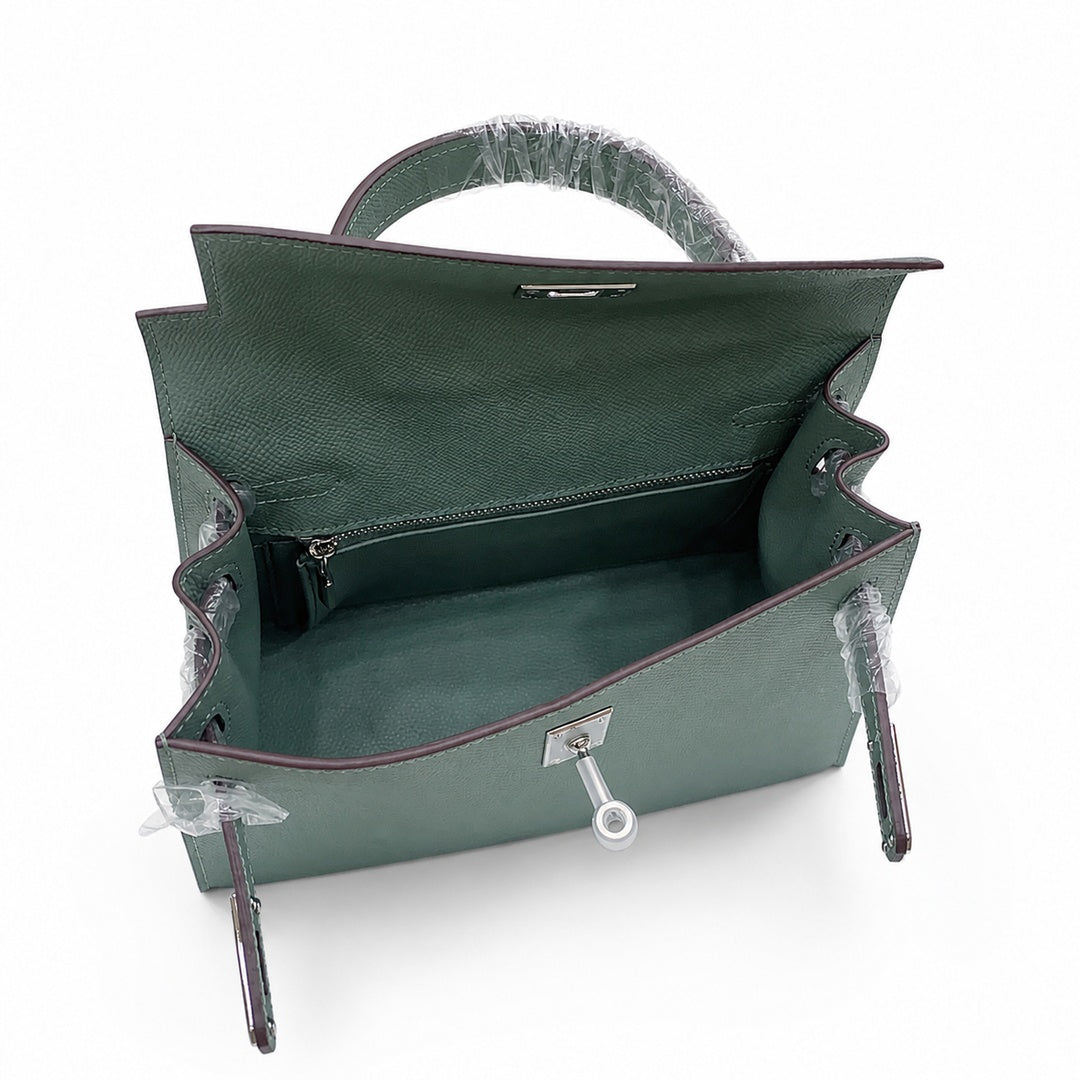 Kelly Sellier 25cm & 28cm Vert Cypress Epsom Leather Palladium Hardware Commute Shoulder — Classic Hand-Carry Silhouette