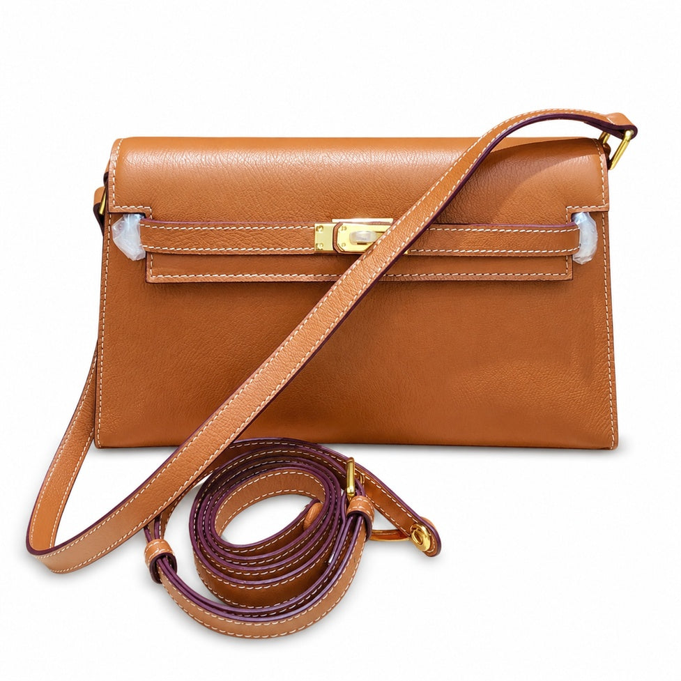 Kelly Elan 25x6.5x15cm Underarm Baguette Bag in Brown with Gold Buckle — Distinctive Elongated Handbag
