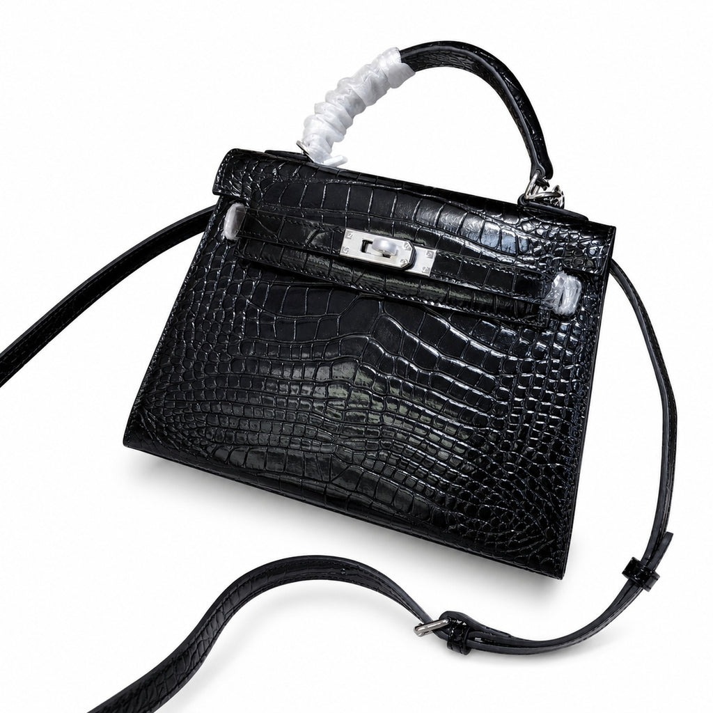 Kelly Sellier 22cm Noir Shiny Crocodile Leather Gold Hardware & Palladium Hardware — Classic Hand-Carry Silhouette
