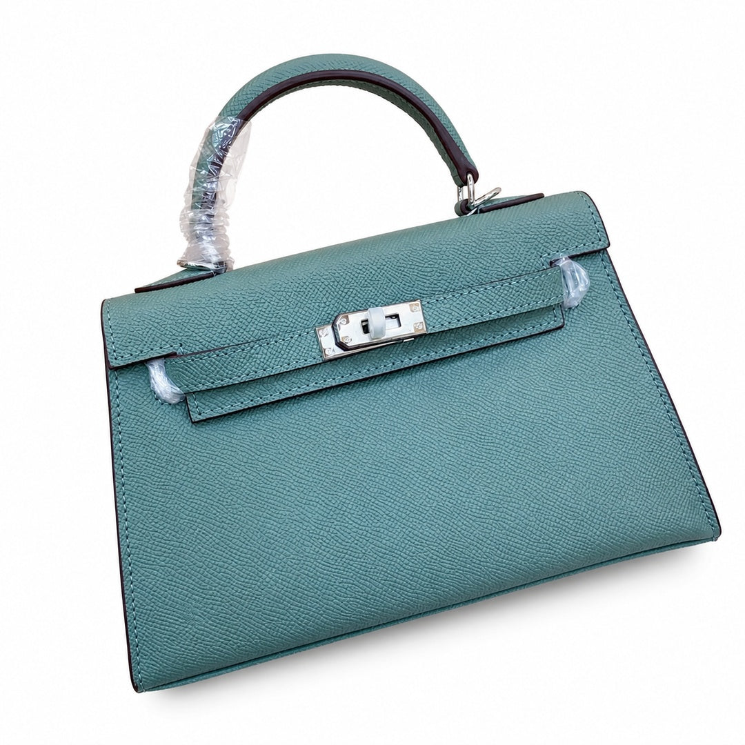 Mini Kelly II Sellier 19cm & 22cm Vert Cypress Epsom Leather Palladium Hardware — Versatile Mini Carry Design