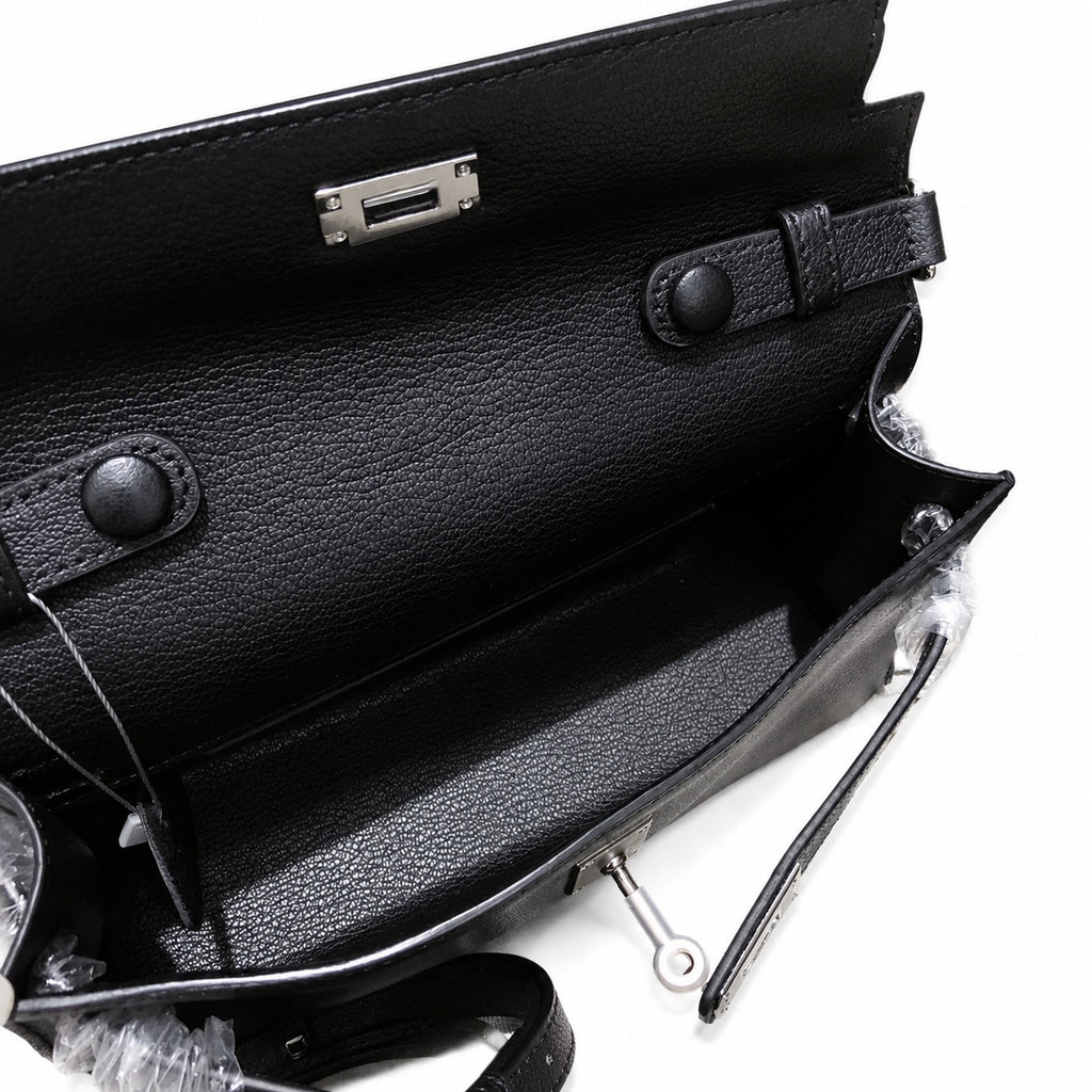 Kelly Elan 25x6.5x15cm Underarm Baguette Bag in Black with Silver Hardware — Versatile Underarm Carry Style