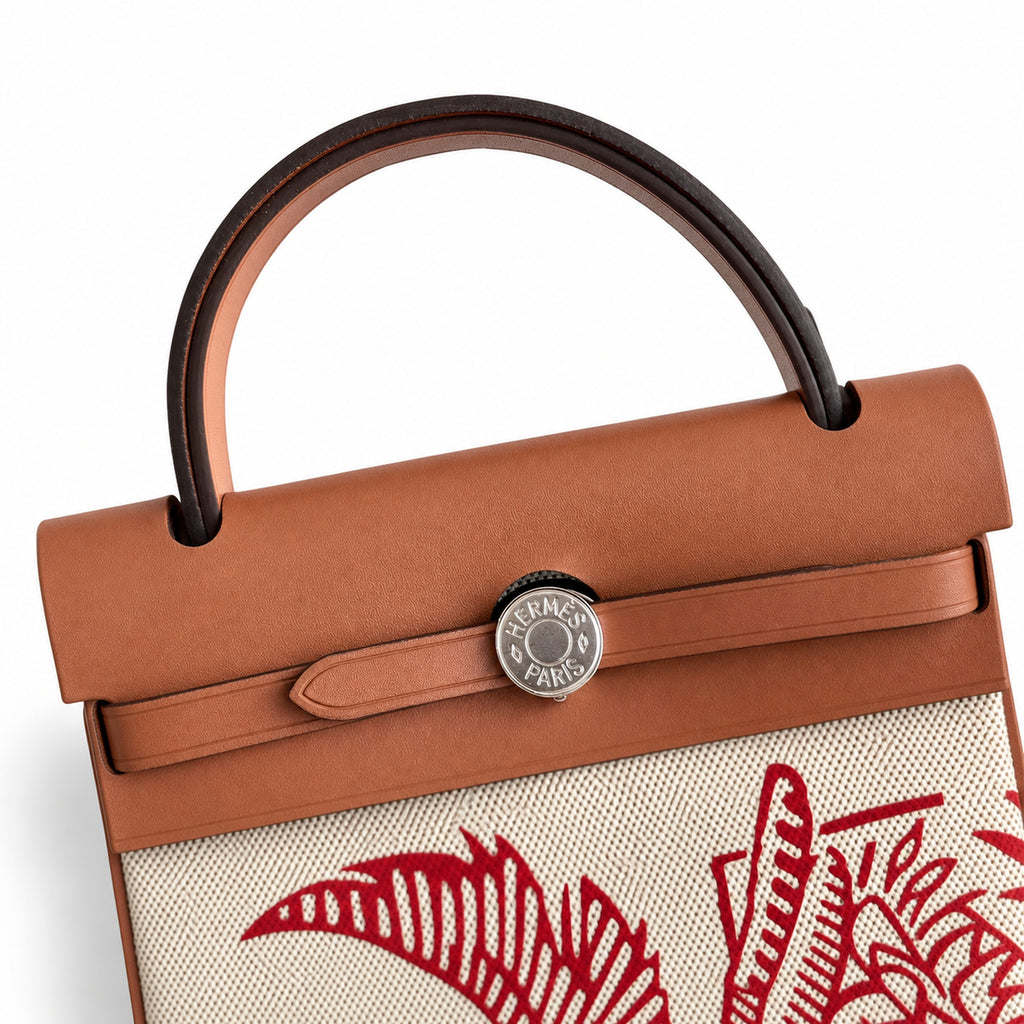 Timeless Leather-Accented Canvas Carry: Herbag 31cm Saddle-Inspired Canvas Body with Leather Handle and Shoulder Strap