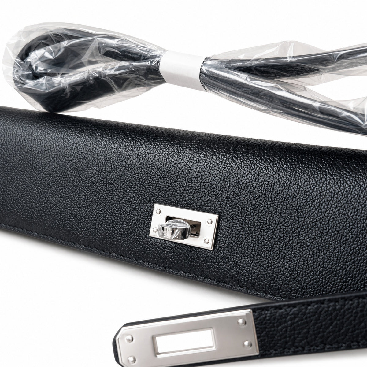 Kelly Family Underarm Shoulder Bag — Classic Hand-Carry Silhouette