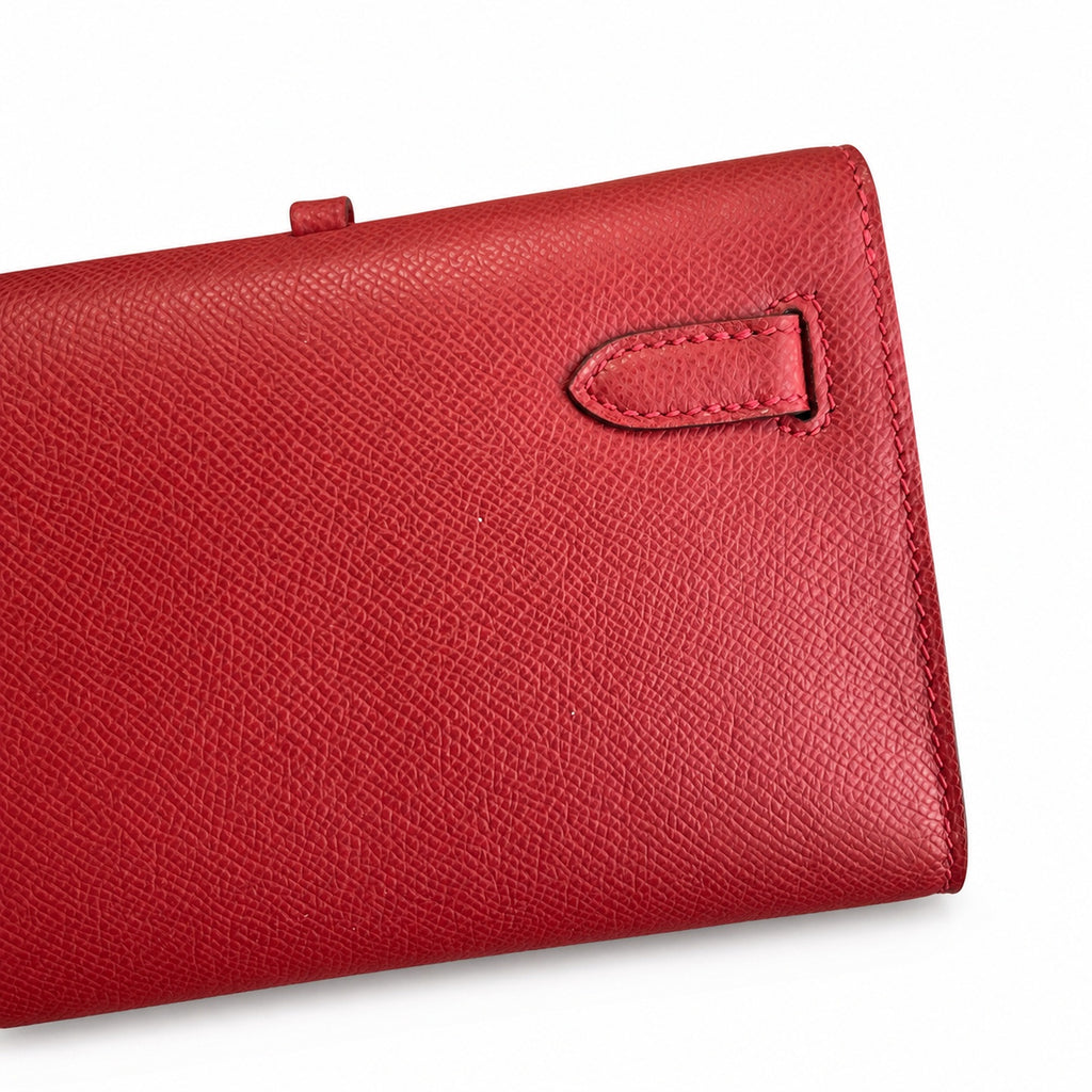 Versatile Flat Handbag: Kelly Cut 31 Clutch Epsom Leather Red