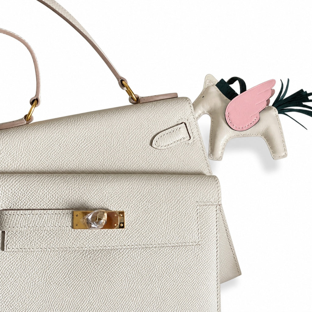 Kelly Double-Sided Epsom Leather in Milkshake White with Gold Buckle — Refined Reversible Carry Design