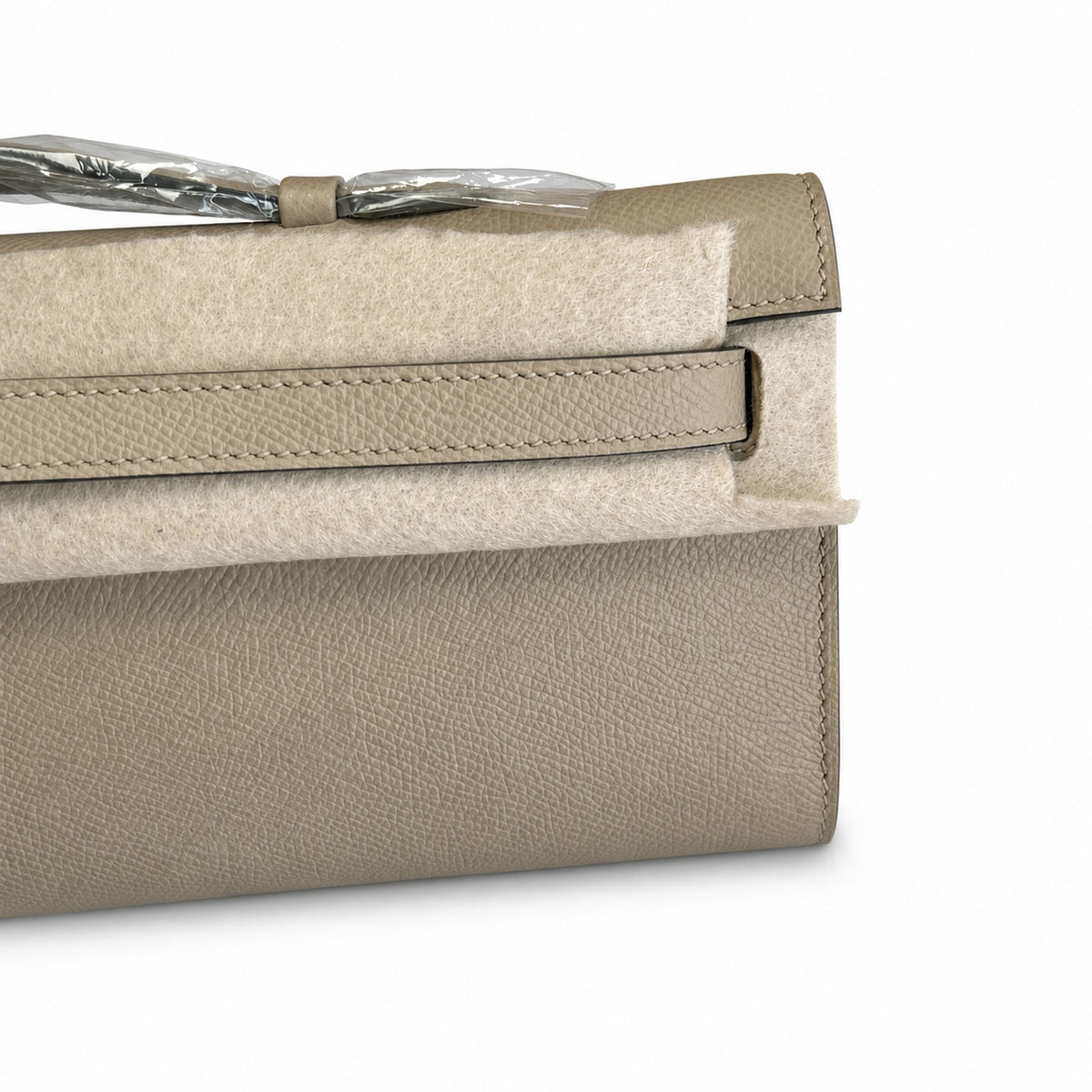 Kelly Cut 31 Clutch Epsom Leather Windbreaker Gray — Refined Flat Clutch