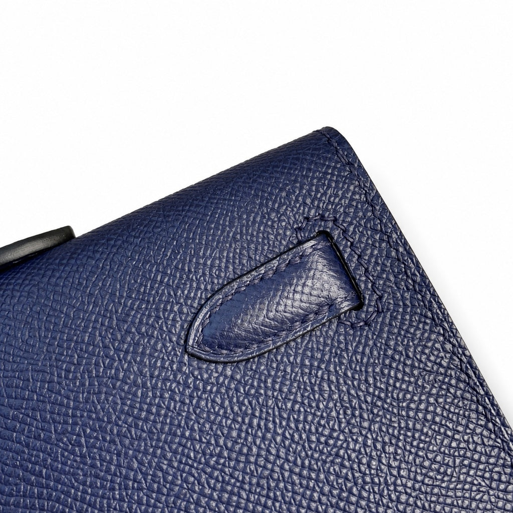 Kelly cut clutch, evening bag, Epsom Leather, waxed thread hand-stitching, sapphire blue, Silver Buckle — Versatile Flat Handbag