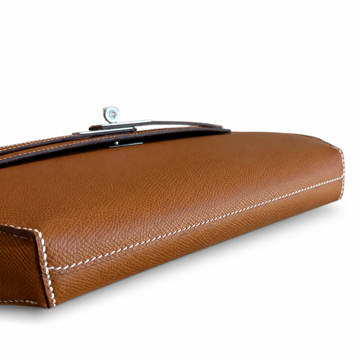 Elegant Crossbody-Ready Clutch: Kelly Depeches 25cm Epsom Leather with Shoulder Strap