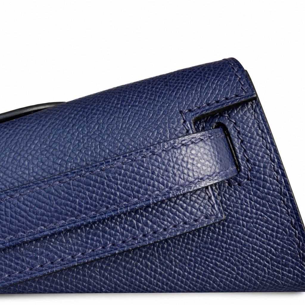 Versatile Flat Handbag: Kelly cut clutch, evening bag, Epsom Leather, waxed thread hand-stitching, sapphire blue, Silver Buckle