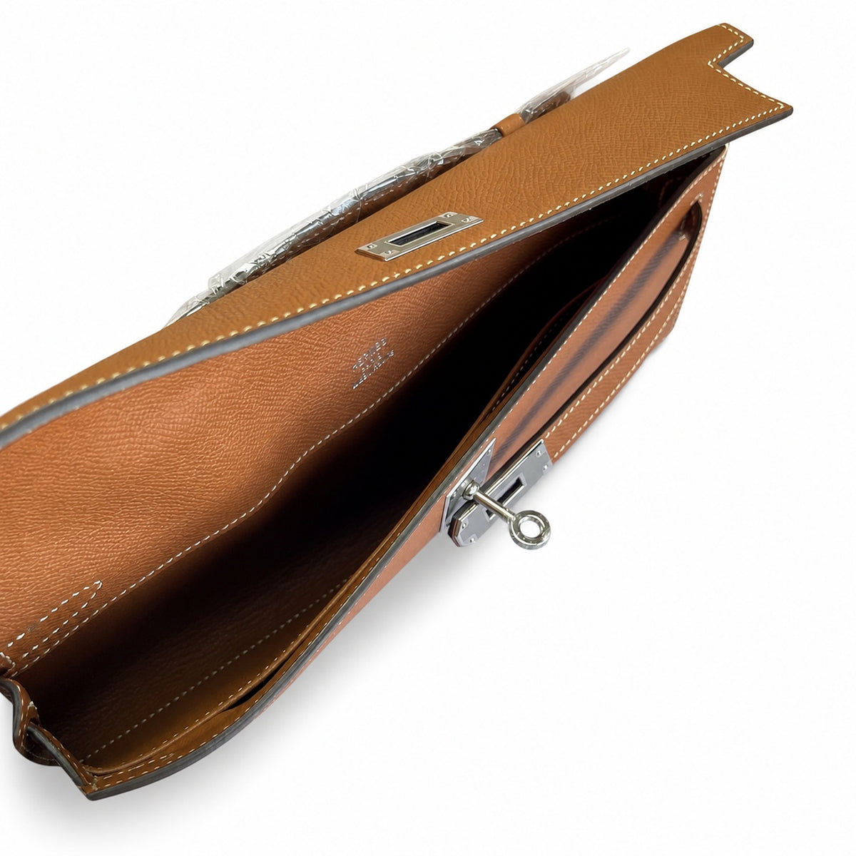 Elegant Hand-Carry Clutch: Kelly Cut 31 handbag Epsom Leather Gold color