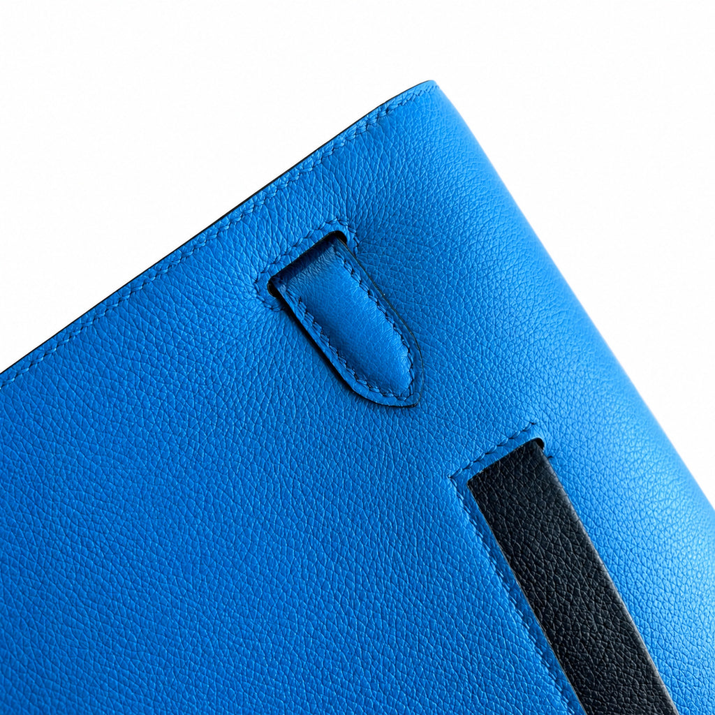 Structured Hand-Carry Clutch: Kelly Depeches 25cm Evercolor Leather with Shoulder Strap