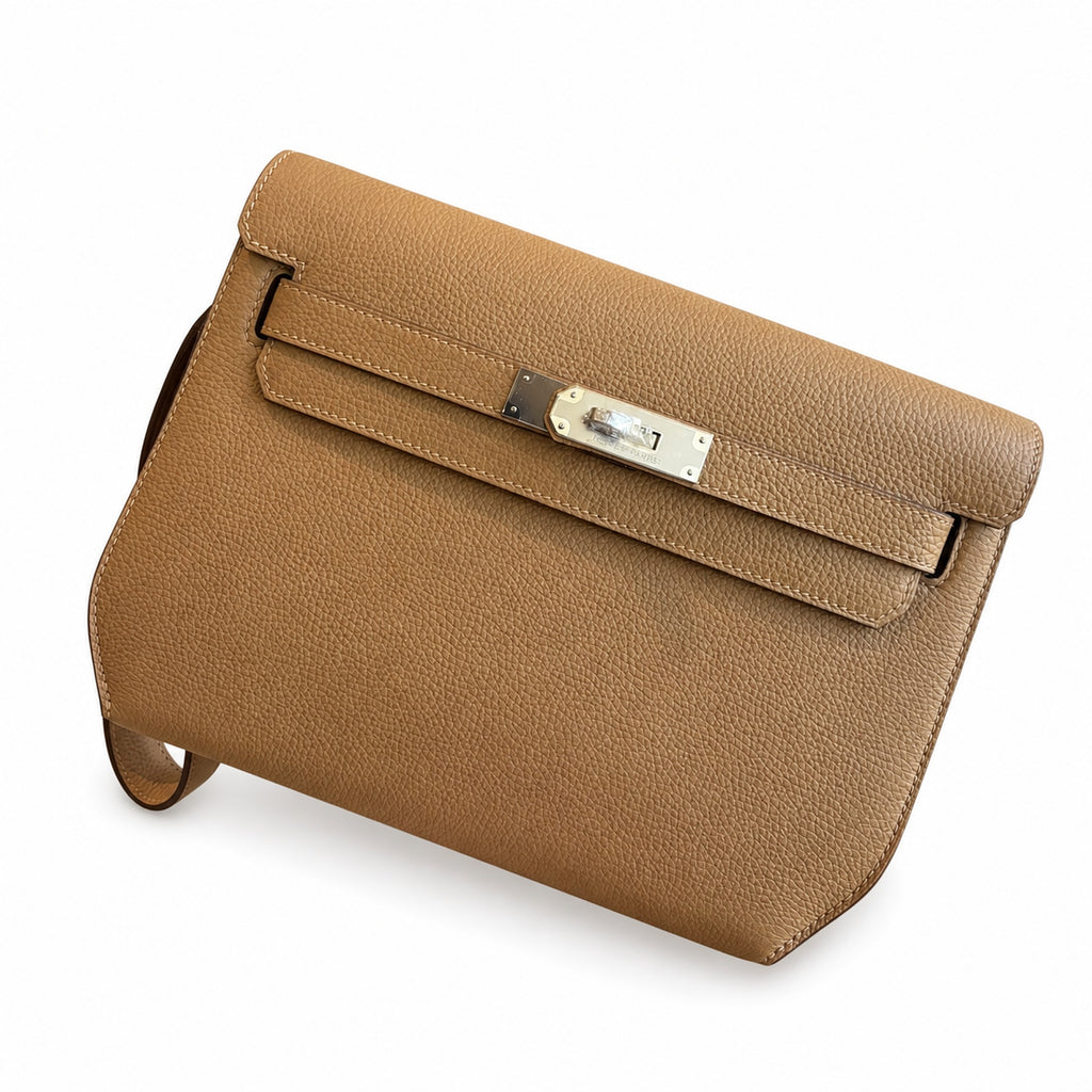 Kelly Depeches 25cm Togo Leather with Shoulder Strap — Streamlined Clutch Bag