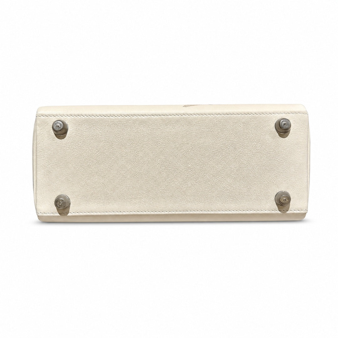 Kelly Graffiti 25cm in Nata Epsom Leather with Silver Buckle Handmade — Distinctive Hand-Carry Bag