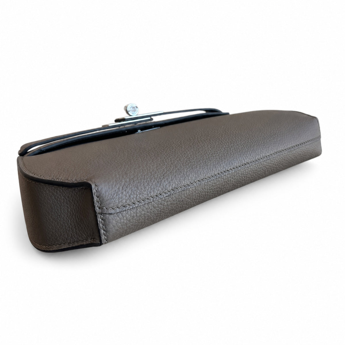 Kelly Depeches 25cm Togo Leather with Shoulder Strap — Sophisticated Compact Carry