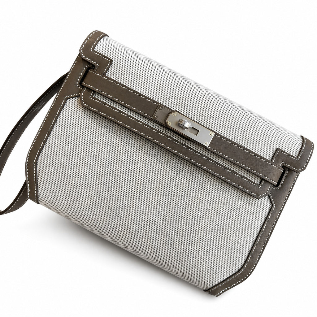 Kelly Depeches 25cm Swift Leather with Shoulder Strap — Sophisticated Compact Carry