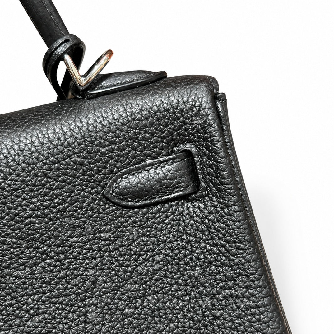Kelly 25cm in Black Togo Leather with Silver Buckle Handmade — Streamlined Top-Handle Handbag