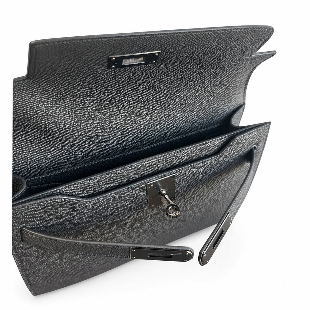 Kelly Depeches 25cm Epsom Leather with Shoulder Strap — Elegant Crossbody-Ready Clutch