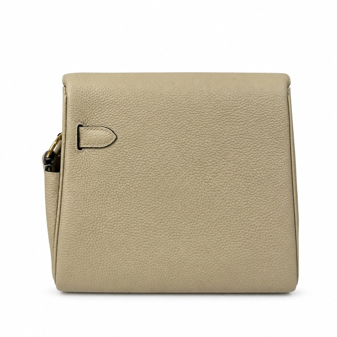 Kelly messenger messenger bag for men and women, gray Gold Buckle for windbreaker, imported leather, all-steel hand-waxed thread, the highest — Elegant Structured Carry Style