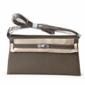 Classic Hand-Carry Silhouette: Kelly Family Underarm Shoulder Bag