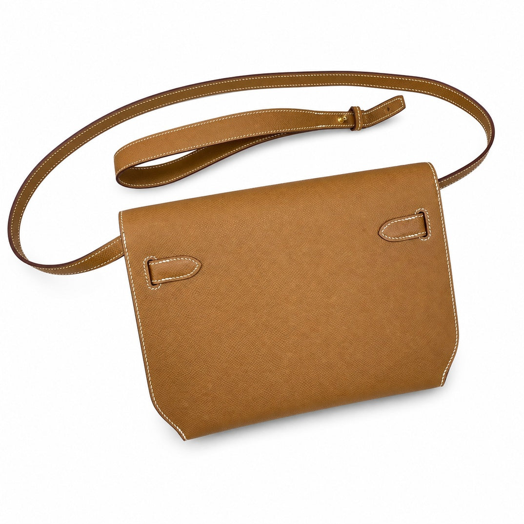 Sophisticated Compact Carry: Kelly Depeches 25cm Epsom Leather, 37 Gold Brown, Gold Buckle