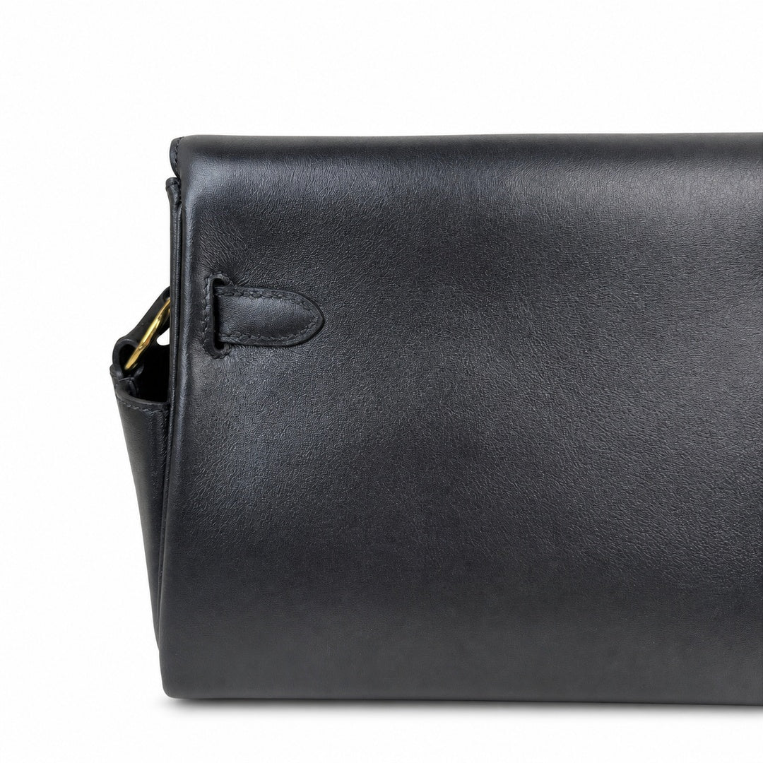 Black Gold Kelly Messenger messenger bag for men and women, Black Gold Buckle, imported leather, all-steel hand-waxed thread, the highest — Timeless Top-Handle Design