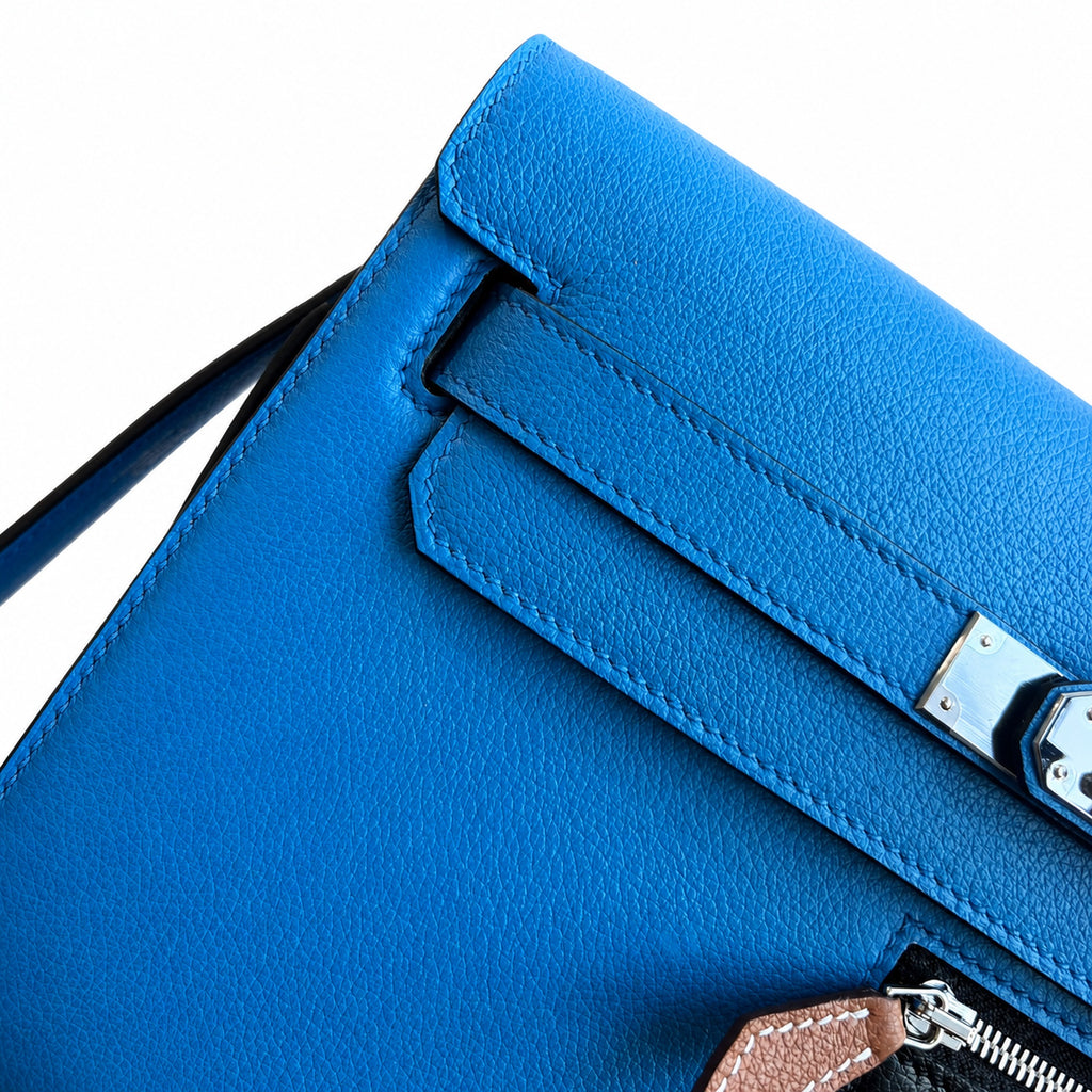 Structured Hand-Carry Clutch: Kelly Depeches 25cm Evercolor Leather with Shoulder Strap
