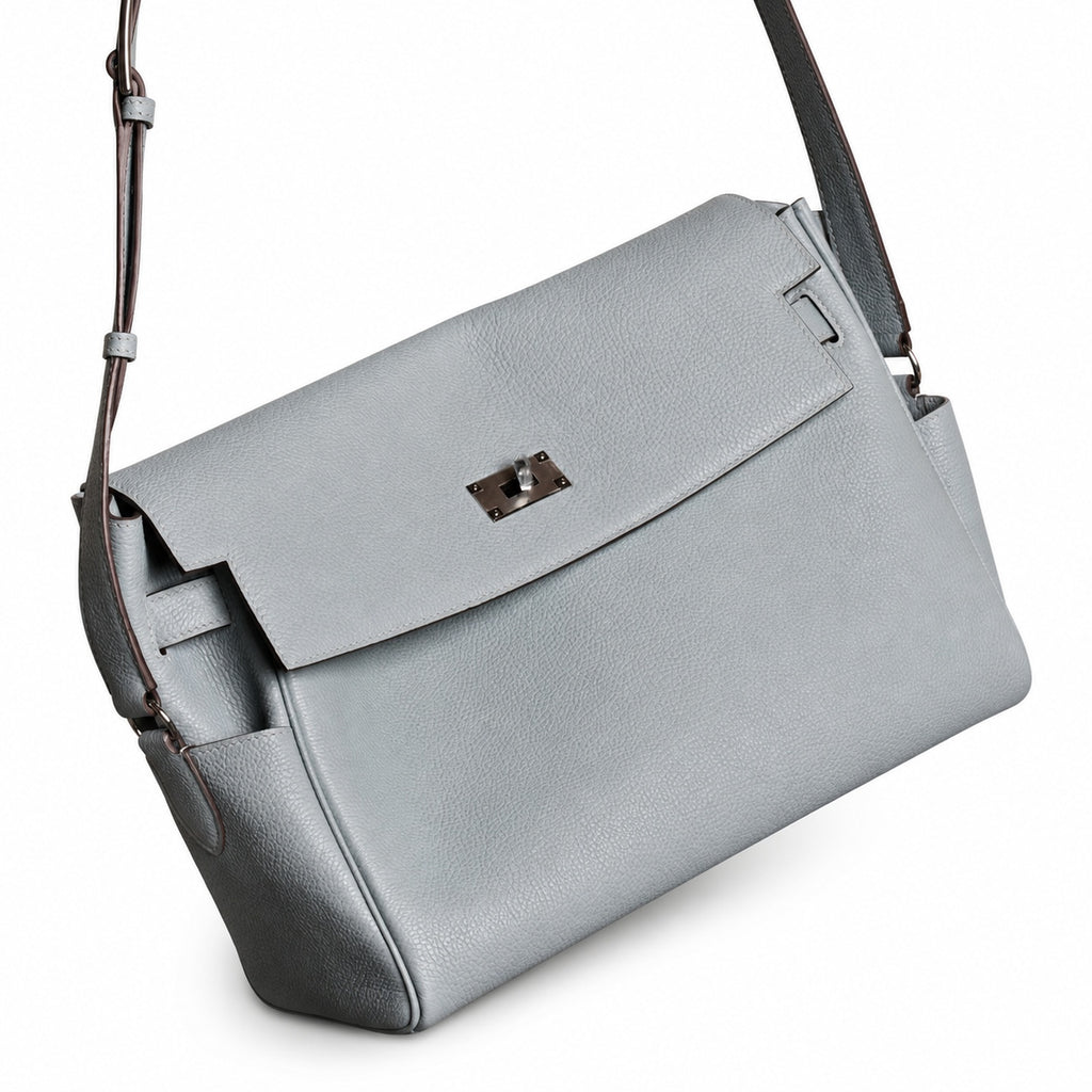 Kelly Messenger messenger bag large size, linen blue Togo Leather, Pre-order Togo calfskin messenger bag. - Flap with swivel hardware - Large — Distinctive Hand-Carry Bag