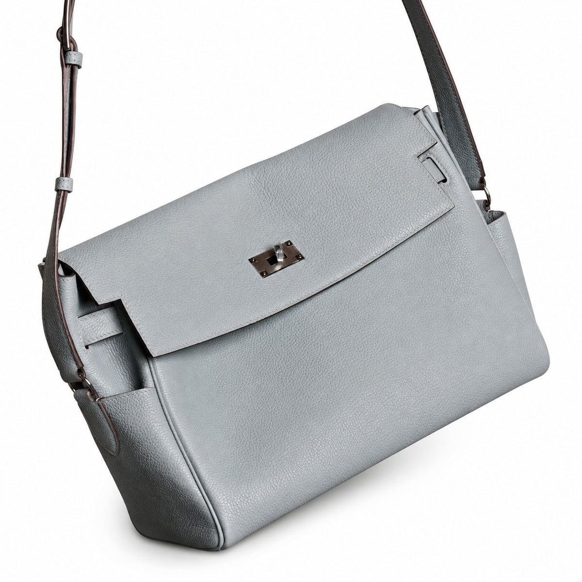Kelly Messenger messenger bag large size, linen blue Togo Leather, Pre-order Togo calfskin messenger bag. - Flap with swivel hardware - Large — Distinctive Hand-Carry Bag