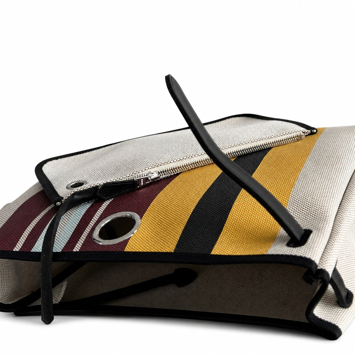 Saddle-Influenced Canvas Hand-Carry Style: Herbag 31cm Saddle-Inspired Canvas Body with Leather Handle and Shoulder Strap