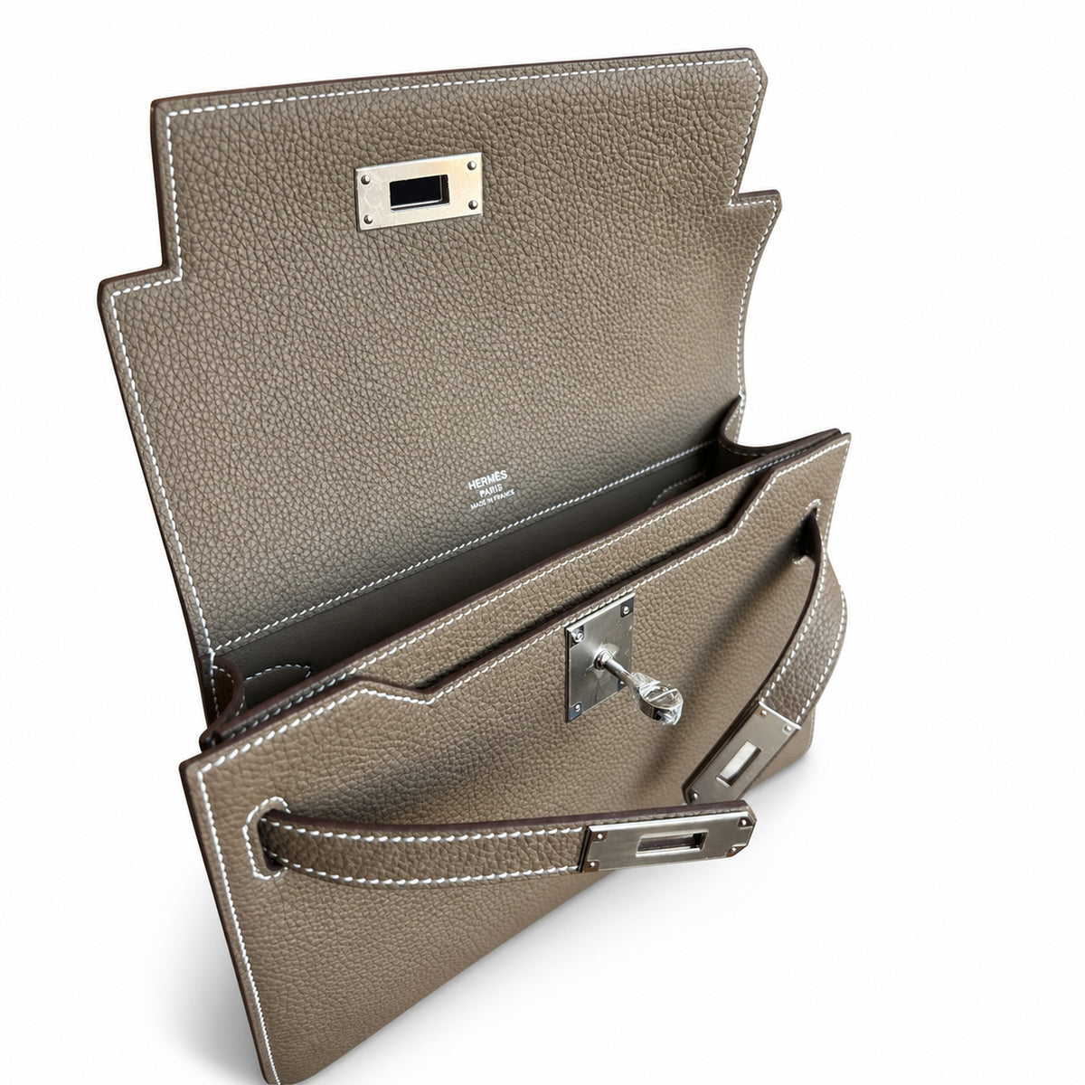 Versatile Hand-Carry Clutch: Kelly Depeches 25cm Togo Leather with Shoulder Strap