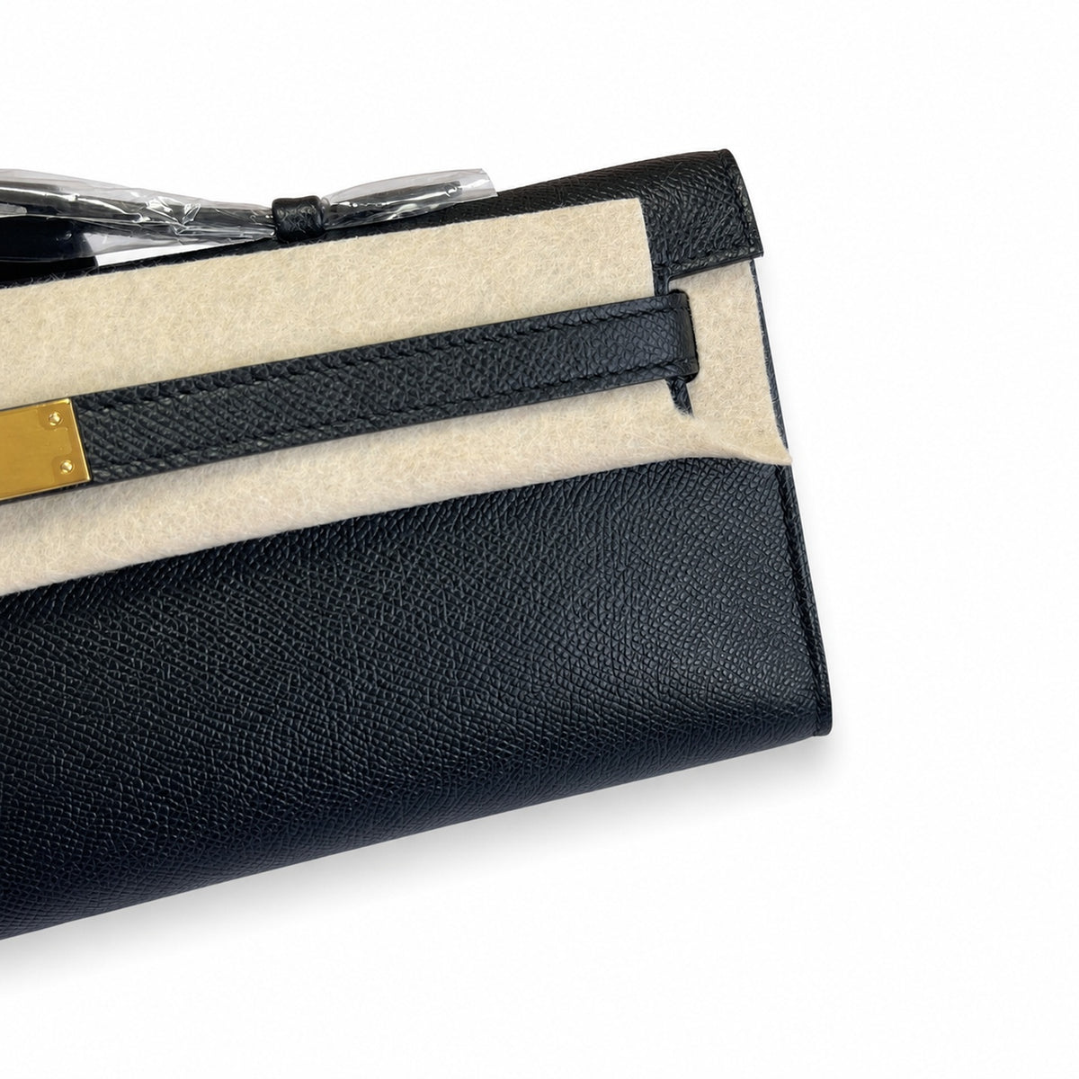 Sophisticated Evening Clutch: Kelly Cut 31 handbag Epsom Leather Black