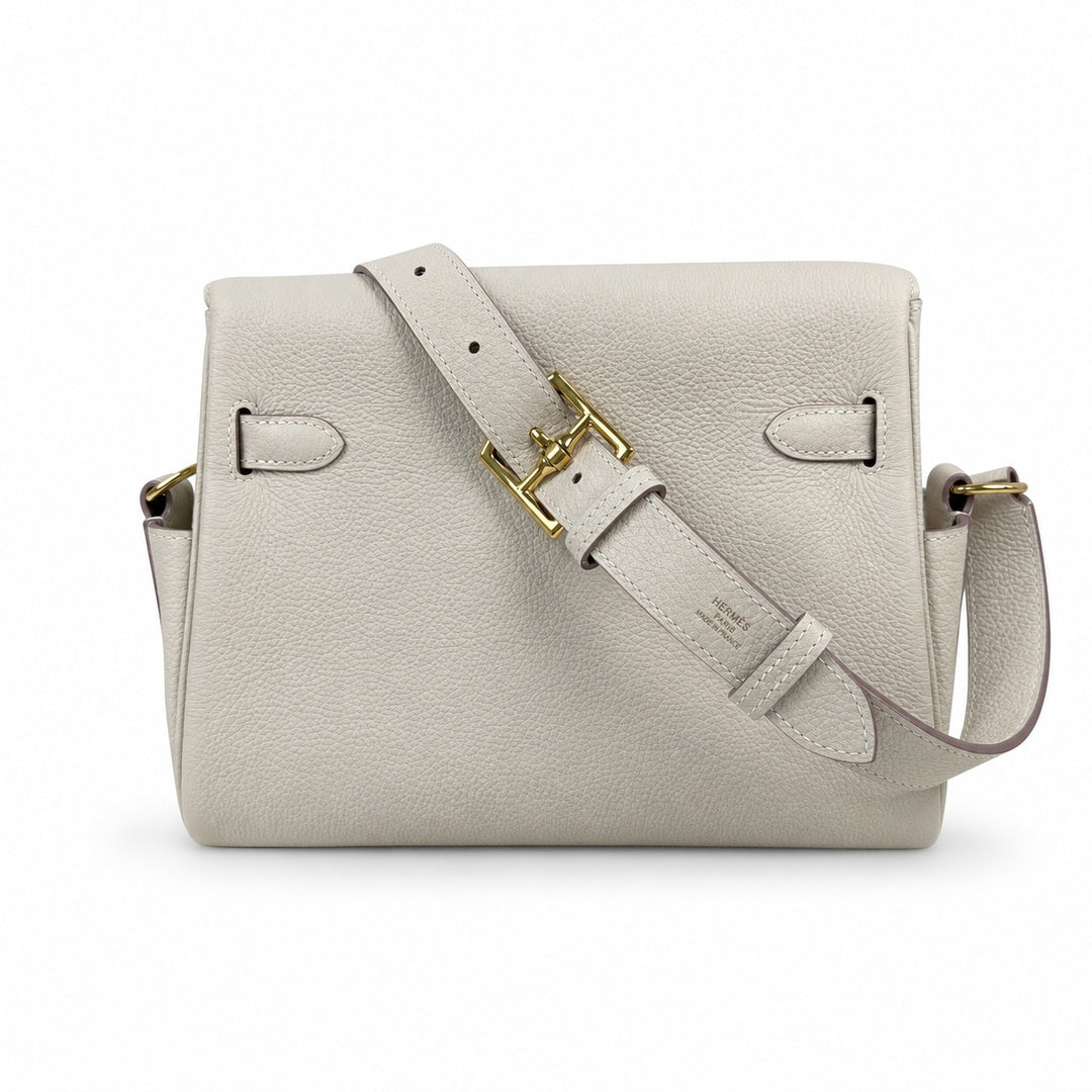 Available : Kelly messenger men's and women's bags, milkshake platinum buckle, imported leather, all-steel hand-waxed thread, the highest — Sophisticated Carry Design