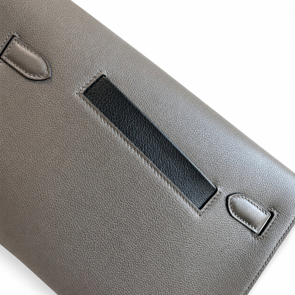 Refined Shoulder-Strap Clutch: Kelly Depeches 25cm Evercolor Leather with Shoulder Strap