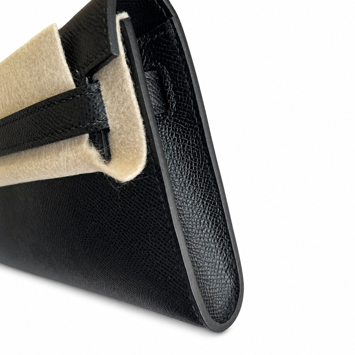 Sophisticated Evening Clutch: Kelly Cut 31 handbag Epsom Leather Black