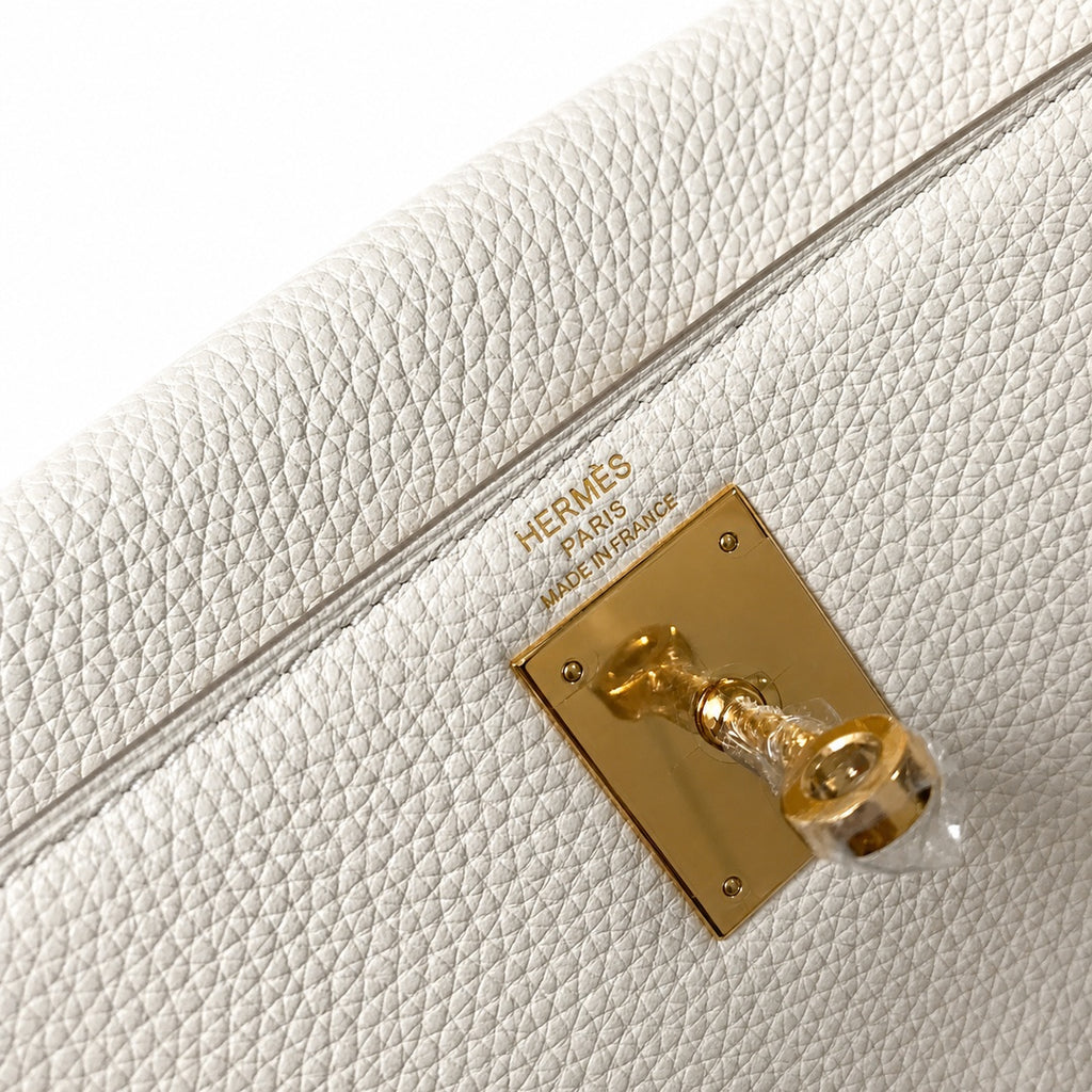 Epsom Leather Kelly — Distinctive Hand-Carry Bag
