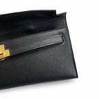 Sophisticated Evening Clutch: Kelly Cut 31 handbag Epsom Leather Black