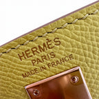 Kelly 7cm with Gold Buckle Handmade — Timeless Top-Handle Design