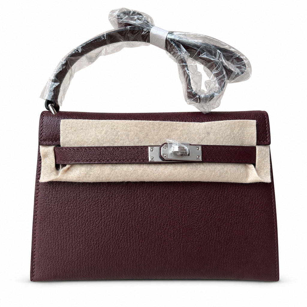 Kelly Family Underarm Shoulder Bag — Polished Structured Handbag
