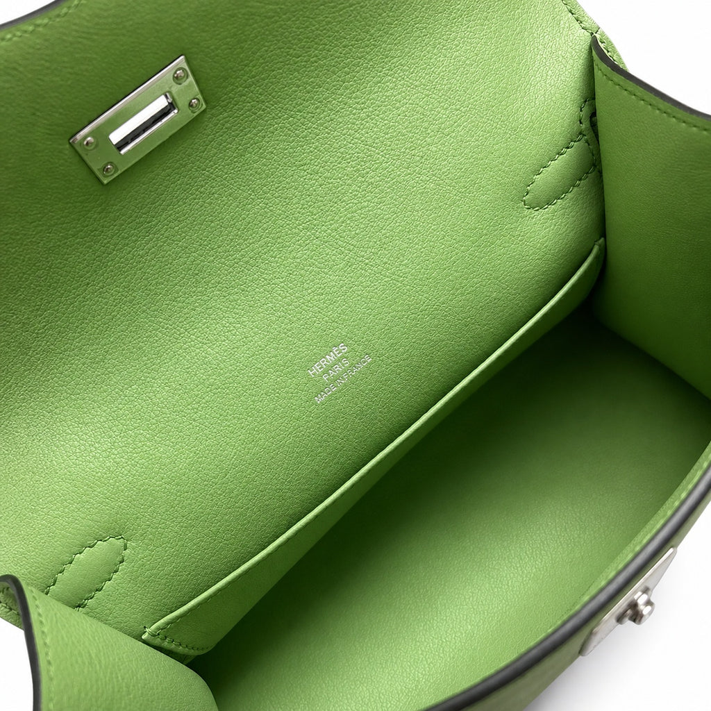 Swift Kelly Pochette 22 hand-tailor — Refined Small Hand-Carry Bag