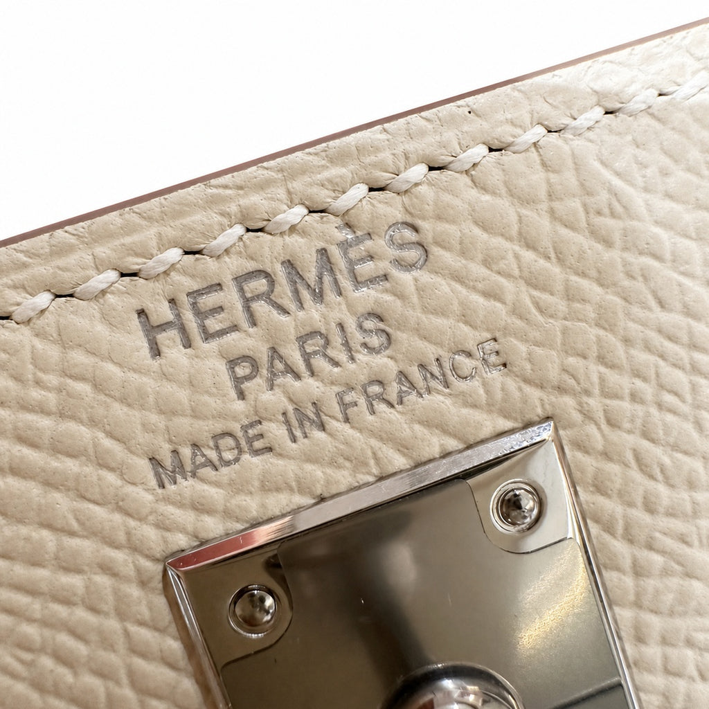 Kelly 25cm in Nata Epsom Leather with Silver Buckle Handmade — Versatile Structured Bag