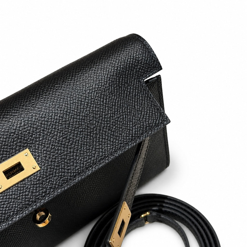 Kelly to go Color: ck89/Noir Size: 19*11.5*1.5cm Leather: Epsom Hardware: Gold shoulder crossbody bag, clutch bag, Black, cowhide, Gold Buckle — Refined Small Hand-Carry Bag