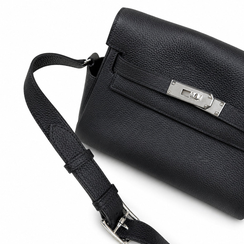 Kelly Messenger messenger bag for men and women, Black Silver Buckle, imported leather, all-steel hand-waxed thread, the highest cost-effectiveness — Versatile Structured Bag