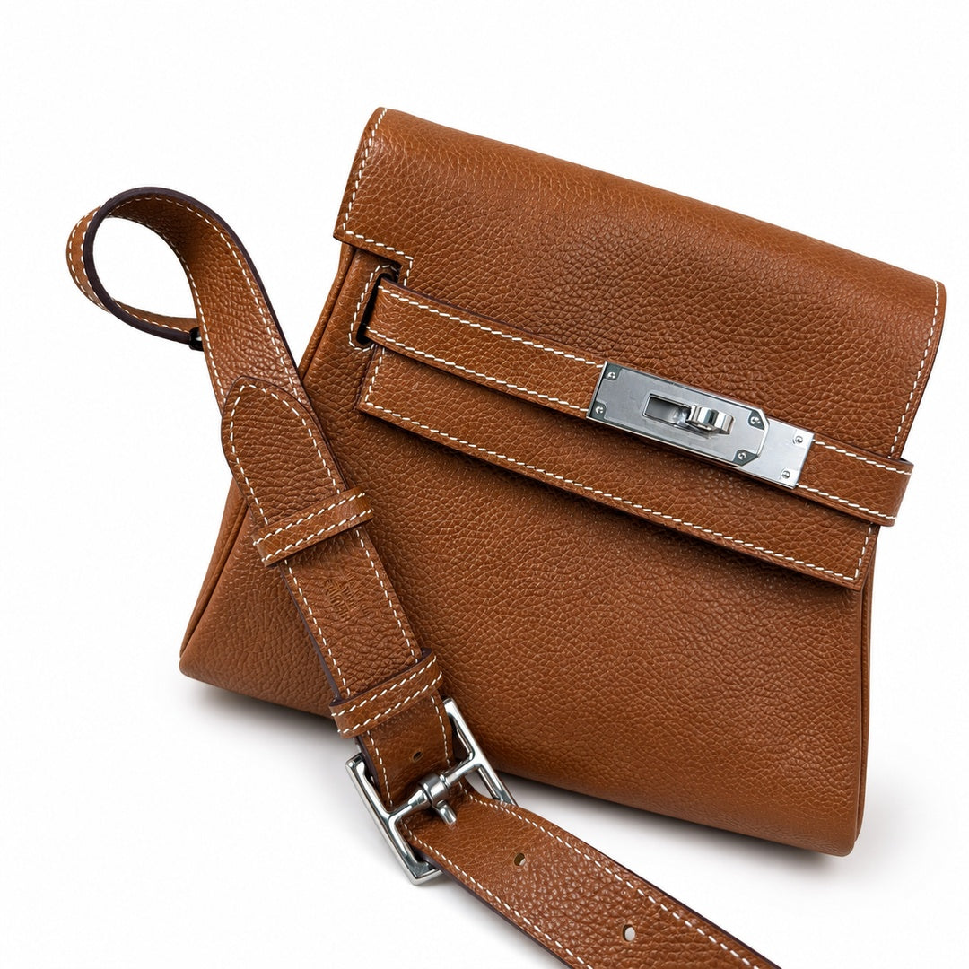 Kelly Messenger messenger bag for men and women, Fubao leather Gold Brown Silver Buckle, imported leather, all-steel hand-waxed thread, the highest — Versatile Structured Bag
