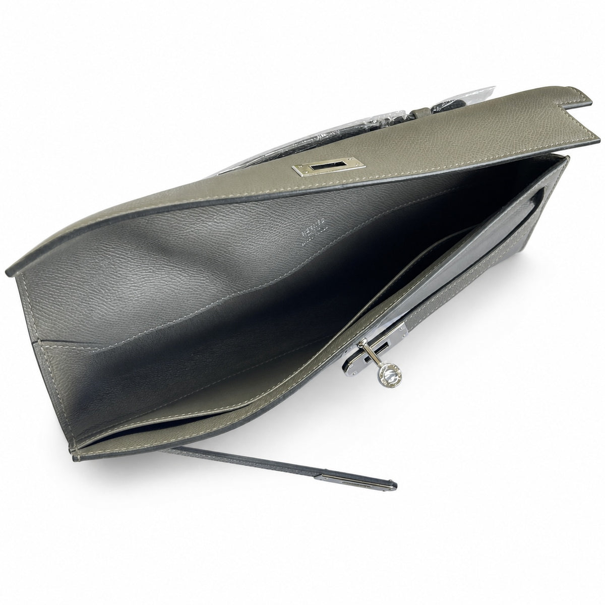 Sophisticated Evening Clutch: Kelly Cut 31 Clutch Epsom Leather Pewter Gray