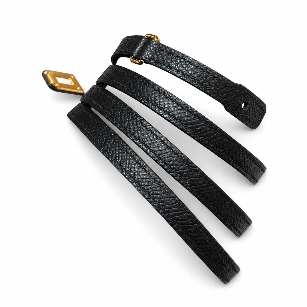 Refined Small Hand-Carry Bag: Kelly to go Color: ck89/Noir Size: 19*11.5*1.5cm Leather: Epsom Hardware: Gold shoulder crossbody bag, clutch bag, Black, cowhide, Gold Buckle